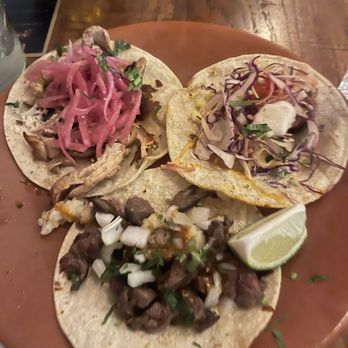 Ruta Oaxaca Mexican Cuisine - 3 tacos mix- Pescado, pollo asado, carne asada - Mexican Near Me - Patchogue, New York Ruta Oaxaca Mexican Cuisine - 3 tacos mix- Pescado, pollo asado, carne asada - Mexican Near Me - Patchogue, New York