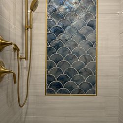 Floor & Decor