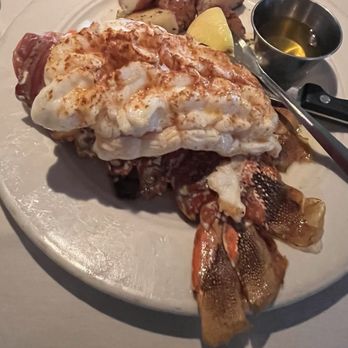 Joe's Bar & Grill - Lobster - New American Near Me - North Myrtle Beach, South Carolina