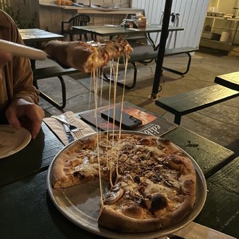 Boccali's Pizza & Pasta - Mushroom pizza - Pizza Near Me - Ojai, California Boccali's Pizza & Pasta - Mushroom pizza - Pizza Near Me - Ojai, California