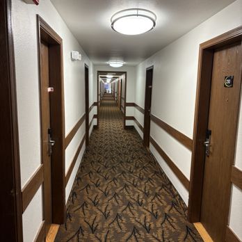 Super 8 by Wyndham Cody - Hotels Near Me - Cody, Wyoming Super 8 by Wyndham Cody - Hotels Near Me - Cody, Wyoming