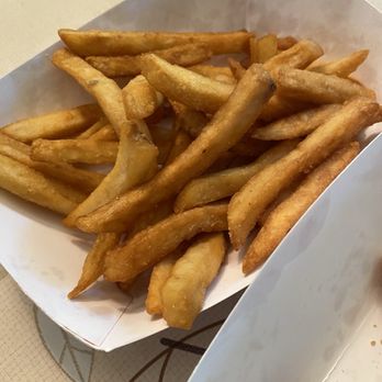 Bortell's Fisheries - French fries - Seafood Markets Near Me - Ludington, Michigan