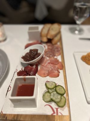 Restaurant R'evolution by null
