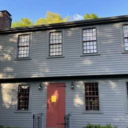 Igor's Construction - Beautiful James hardie project in Westborough MA keeps original look of the house.