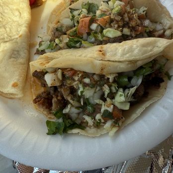 Aurora’s Restaurant - Taco asada - Mexican Near Me - Lost Hills, California