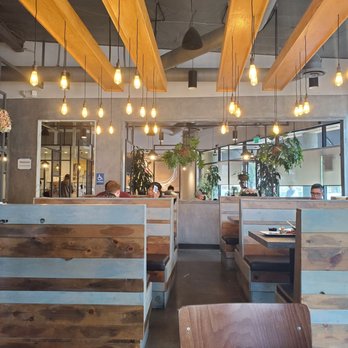 Pho 101 - Modern interior, felt open and airy, not cramped at all - Vietnamese Near Me - Westminster, California Pho 101 - Modern interior, felt open and airy, not cramped at all - Vietnamese Near Me - Westminster, California