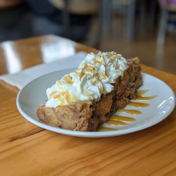 The Wayfinder Cafe - Bread Pudding! IG - @bilalandjesseatfood