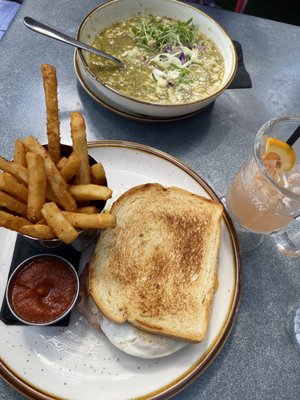 Bodega Tavern & Kitchen by null