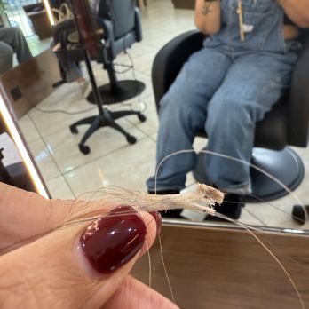 The Hot Seat Salon - k tip done by THE PLATINUM Gang - Hair Salons Near Me - El Cajon, California The Hot Seat Salon - k tip done by THE PLATINUM Gang - Hair Salons Near Me - El Cajon, California