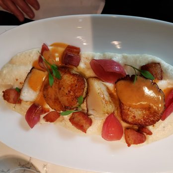 Besa - Scallops (excellent) - New American Near Me - Detroit, Michigan