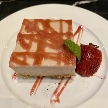 Ki Club - Strawberry semifreddo - Asian Fusion Near Me - Urban Honolulu, Hawaii Ki Club - Strawberry semifreddo - Asian Fusion Near Me - Urban Honolulu, Hawaii