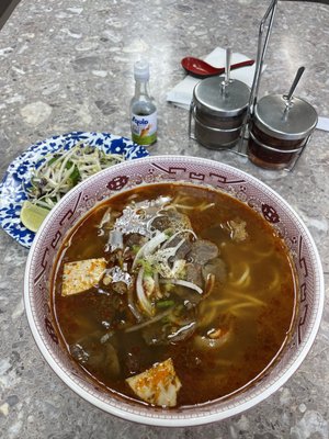 Bun Bo Hue Duc Chuong 1 - Buba T-2 by null