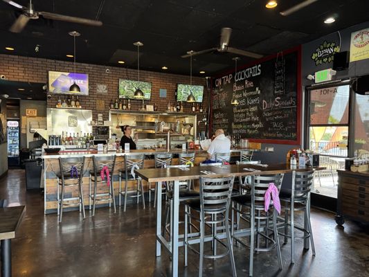 Bubba's Bones & Brews - Cathedral City, CA by null