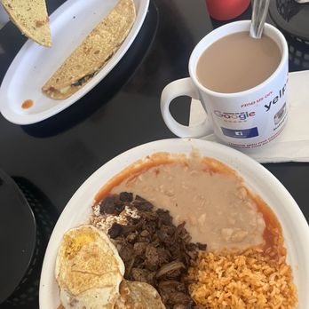 La Chilanguita - Breakfast & Brunch Near Me - Baldwin Park, California