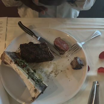 El Gaucho - Bellevue - Peppercorn New York and Bone marrow - Steakhouses Near Me - Bellevue, Washington El Gaucho - Bellevue - Peppercorn New York and Bone marrow - Steakhouses Near Me - Bellevue, Washington