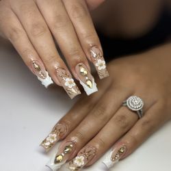 Top Coat Nail Bar - Acrylic New set + 3d nail art, and gold accents