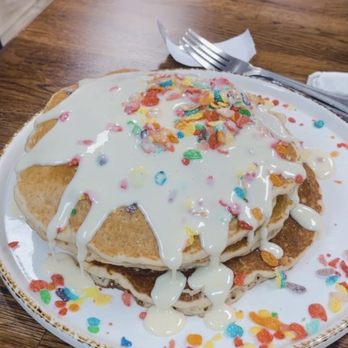 Madres Brunch - Breakfast & Brunch Near Me - Whittier, California Madres Brunch - Breakfast & Brunch Near Me - Whittier, California