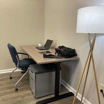 Square Wheels - Shared Office Spaces Near Me - Murfreesboro, Tennessee Square Wheels - Shared Office Spaces Near Me - Murfreesboro, Tennessee