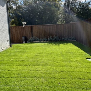 Negrete's Landscaping - back yard with grass and a fence - Lawn Services Near Me Negrete's Landscaping - back yard with grass and a fence - Lawn Services Near Me