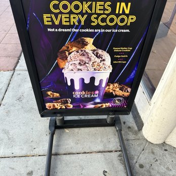 Insomnia Cookies - Bakeries Near Me - Los Angeles, California Insomnia Cookies - Bakeries Near Me - Los Angeles, California
