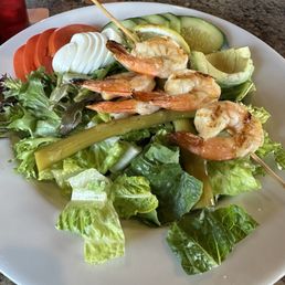 Shrimp Louie salad Shrimp Louie salad