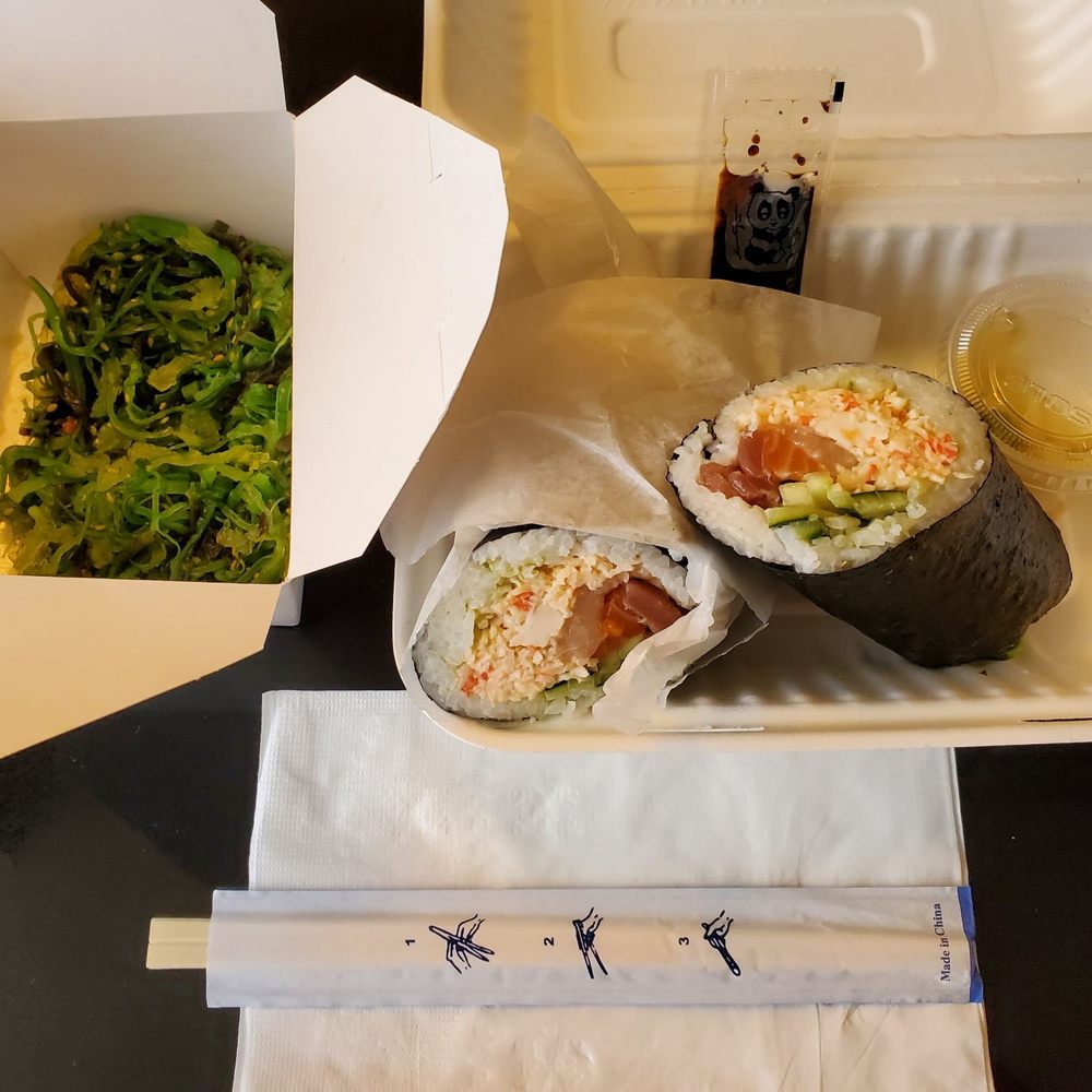 Always Sunny roll with Goma Seaweed Salad via Doordash delivery. Came we 3 pieces of ginger and really overcooked rice. Meh.