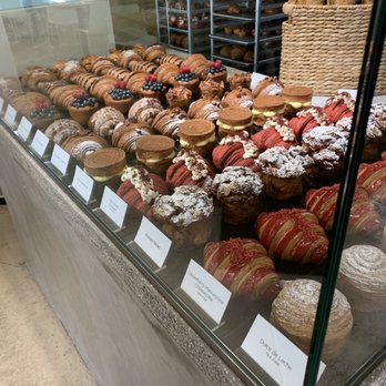 Bachour - Bakeries Near Me - Coral Gables, Florida
