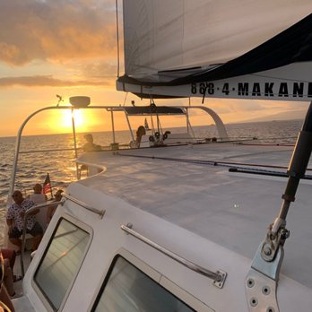 Makani Catamaran - Catamaran in the sunset - Boating Near Me - Honolulu, Hawaii Makani Catamaran - Catamaran in the sunset - Boating Near Me - Honolulu, Hawaii