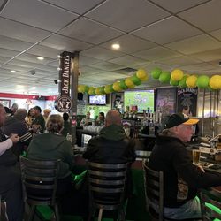 Tnt's Sports Bar & Grill