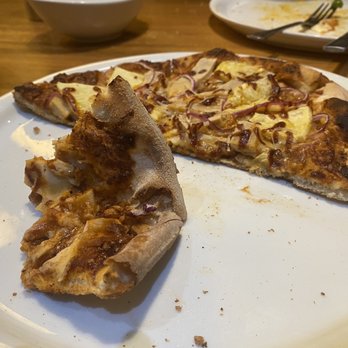 California Pizza Kitchen - Standing straight up. - Pizza Near Me - Mashantucket, Connecticut