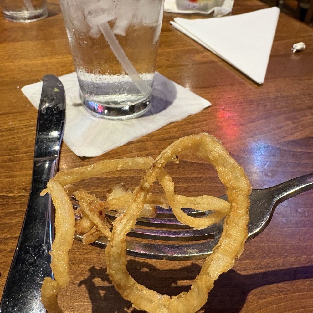 No 9 Grill - Perfectly cooked onion straws! - American Near Me - Cambridge City, Indiana No 9 Grill - Perfectly cooked onion straws! - American Near Me - Cambridge City, Indiana
