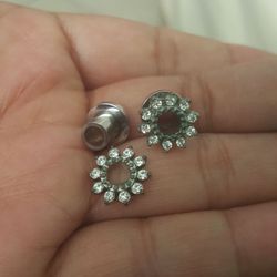 Spencer's - Jewelry always brakes when I buy i from here these cost me $25 not cheap and they only lasted me 2 weeks! never buying  from spencers again