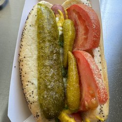 Chuck’s Dog House - Authentic Chicago hot dog, using ALL Vienna products to bring the taste of Chicago to  Spring Hill.....you won't be disappointed!