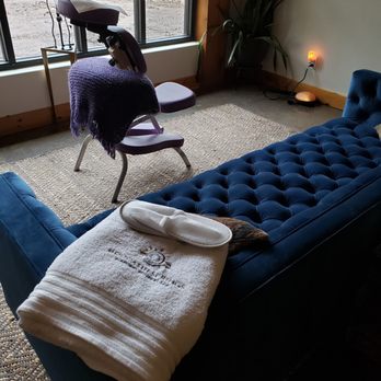 Moccasin Springs - Massage lounge area - Medical Spas Near Me - Hot Springs, South Dakota