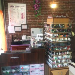 Flyer Nail & Spa