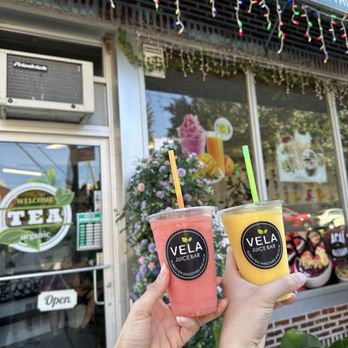 Vela Juice Bar - Left: 33. Watermelon Lychee Smoothie Right: 32. Mango Passion Fruit Lychee Smoothie - Juice Bars & Smoothies Near Me - Queens, New York