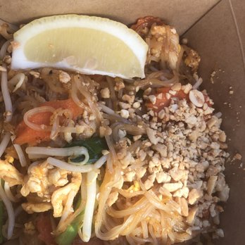 Baan Thai - Chicken Pad Thai - Thai Near Me - Santa Maria, California Baan Thai - Chicken Pad Thai - Thai Near Me - Santa Maria, California
