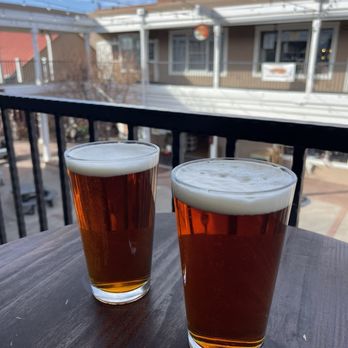 Downshift Brewing: Outpost 1706 - Raspberry Wheats - Beer, Wine & Spirits Near Me - Albuquerque, New Mexico