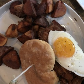 Grandview Cafe - Eggs and fried chicken on a biscuit - American Near Me - Columbus, Ohio Grandview Cafe - Eggs and fried chicken on a biscuit - American Near Me - Columbus, Ohio