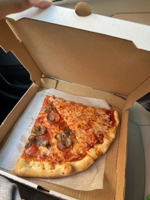 Boynton Pizza by null