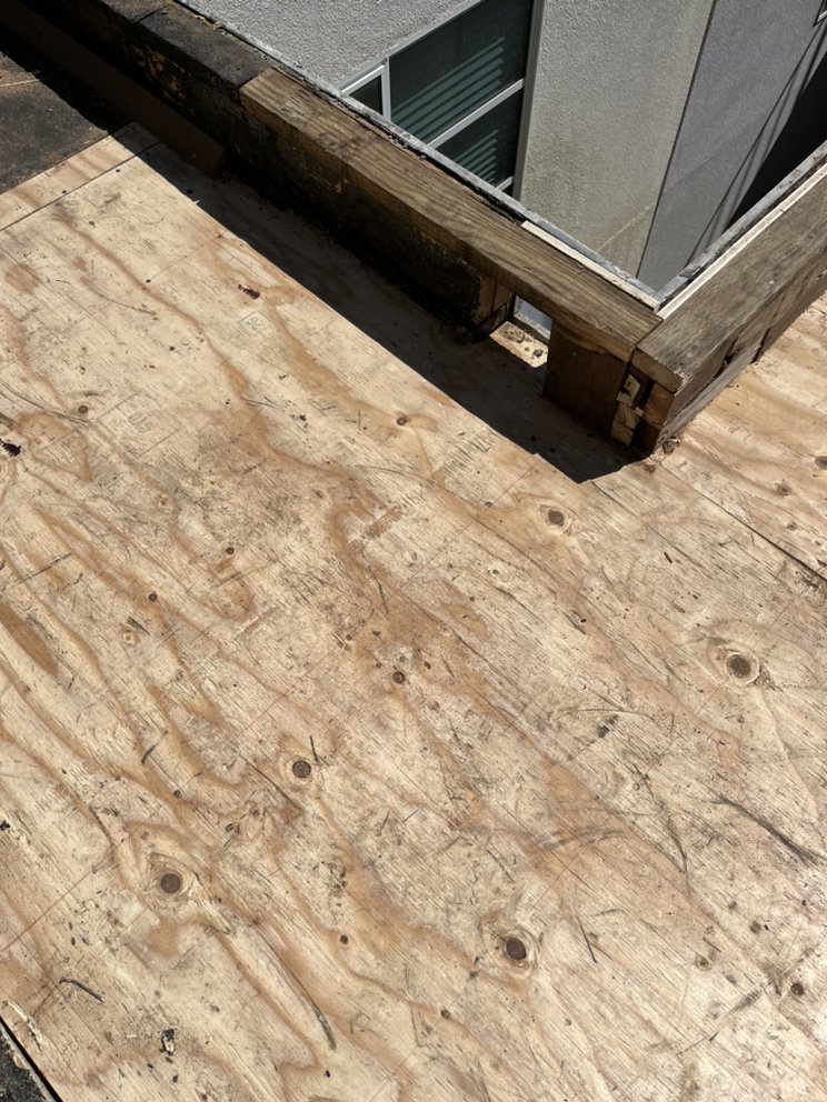 Slide of United Roofing