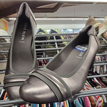 Goodwill - Thrift Stores Near Me - Indianapolis, Indiana Goodwill - Thrift Stores Near Me - Indianapolis, Indiana