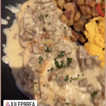 Julep Cast Iron Kitchen + Drink - Biscuits and Gravy plate... honestly my favorite plate. - New American Near Me - Brea, California