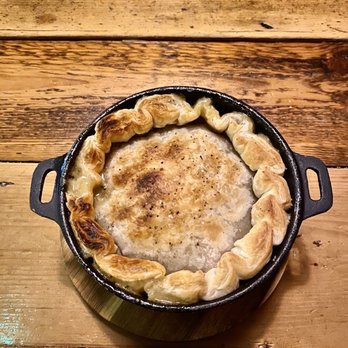 Dirty Dicks - Chicken Pot Pie - Pubs Near Me - London, XGL