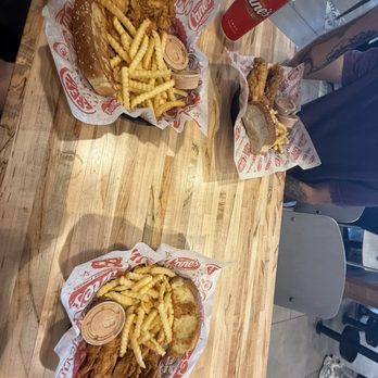 Raising Cane's Chicken Fingers - Fast Food Near Me - Jacksonville, Florida Raising Cane's Chicken Fingers - Fast Food Near Me - Jacksonville, Florida