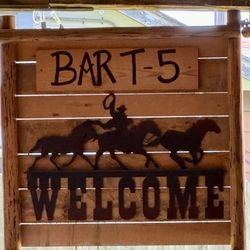 Bar T 5 Covered Wagon Cookout and Western Show - Bar T5