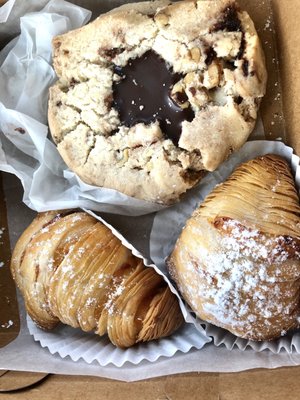 Doris Italian Market & Bakery by null