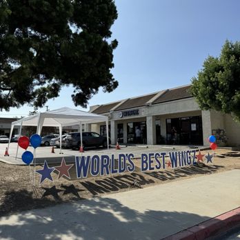 Bradford Center - Celebrating JD's Wingz & Things 3rd Birthday arrived at 9:10 a.m. 08.24.24 - Shopping Centers Near Me - Placentia, California