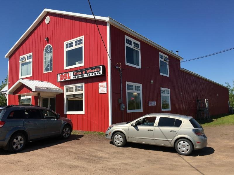 DSL TIRE & WHEELS Updated August 2024 13 Photos 210 Millennium