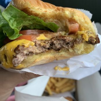 Shake Shack Virginia Beach - Fast Food Near Me - Virginia Beach, Virginia Shake Shack Virginia Beach - Fast Food Near Me - Virginia Beach, Virginia